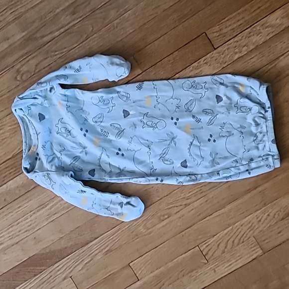 3 3-6 month Infant Nightgowns, 1 has a matching hat. - Picture 2 of 5